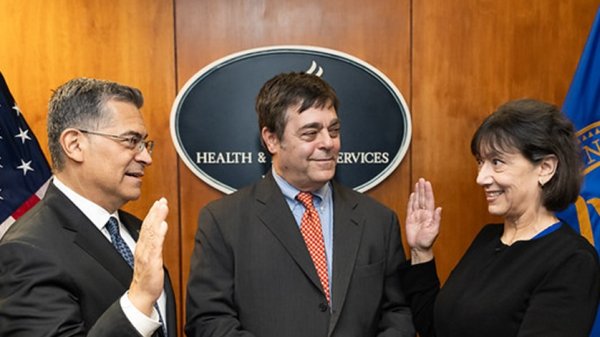Image of U.S. Department of Health and Human Services (HHS) Secretary Xavier Becerra conducts the swearing-in ceremony of Dr. Monica Bertagnolli as Director of the National Institutes of Health Tuesday, December 5, 2023 at the Hubert H. Humphrey Building in Washington, D.C. 